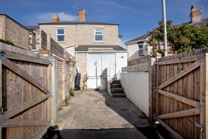 Photo 4- click for photo gallery